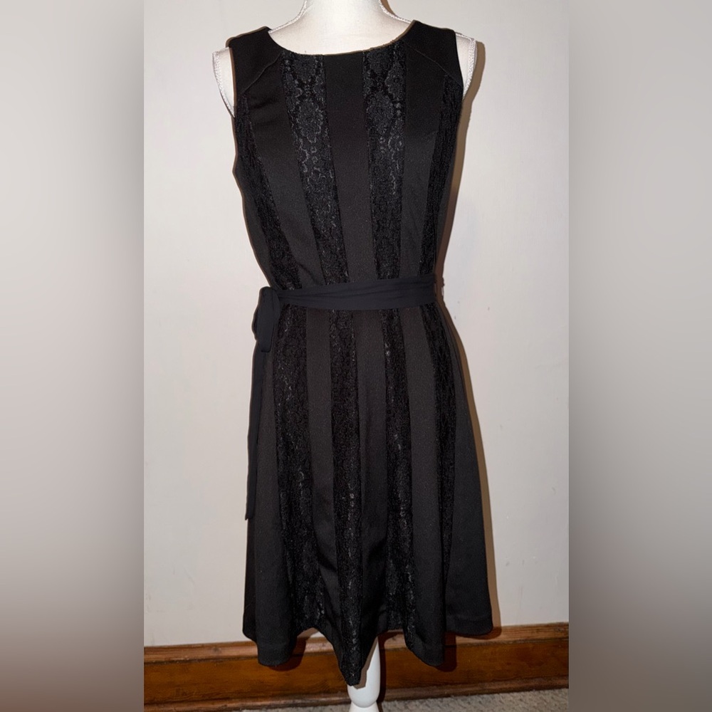 SD Collection Black Lace Midi Dress